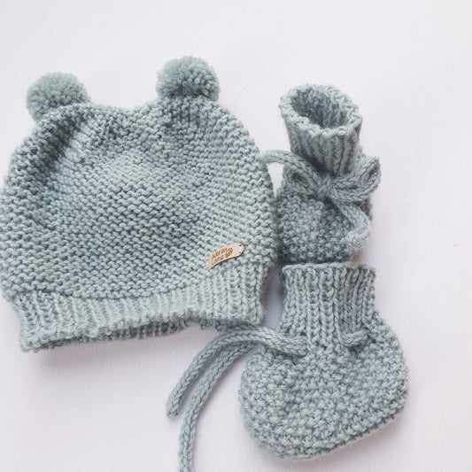 Double pom hat Hat - Pompom Aubrey Louise