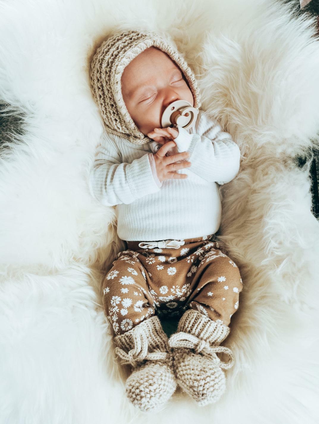 Moss booties Booties/Socks/Mittens Aubrey Louise